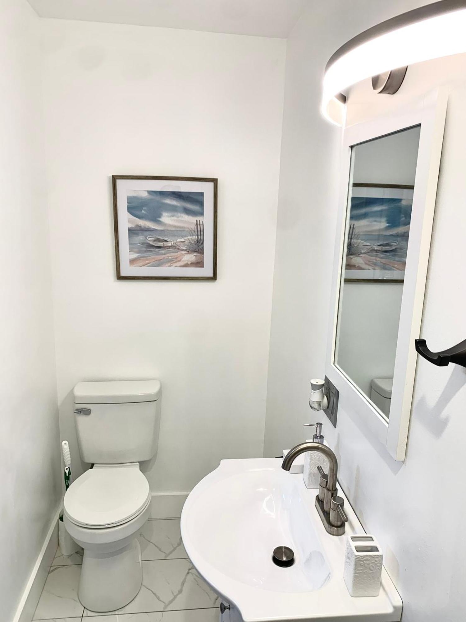 Отель Romantic Chapel Hill Retreat For Two Экстерьер фото